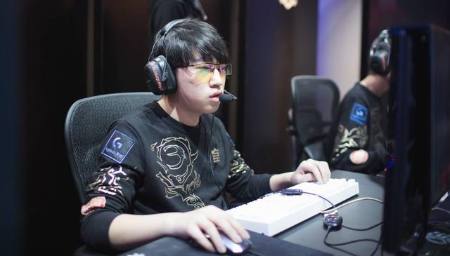 他们不断发 他们不断发