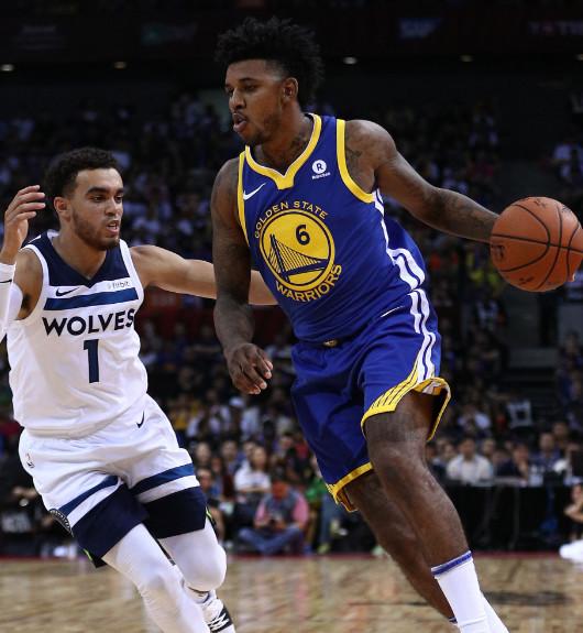 边缘飞球 边缘飞球